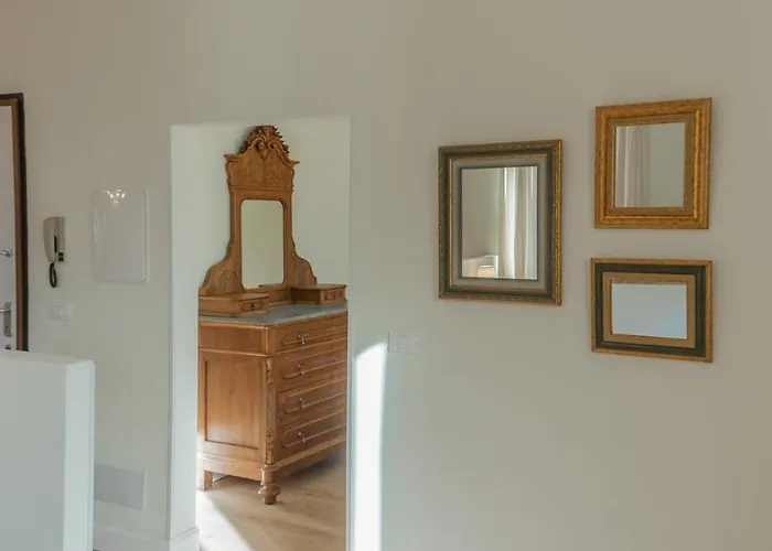 Daire Boutique Overlooking The